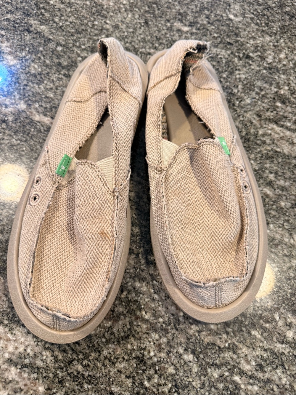 Sanuk Donna Hemp Canvas Shoes in Beige size 8
